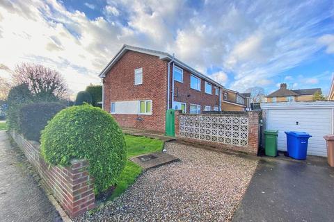 3 bedroom semi-detached house for sale - Well Lane, Willerby, Hull