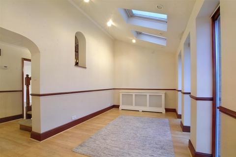 9 Brecon Close, Long Eaton, Nottingham, NG10 4JW