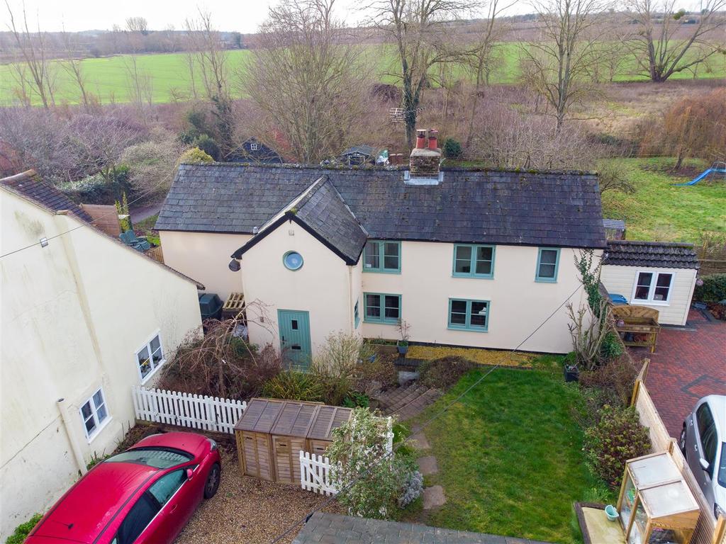 Horseshoe Cottage, Upper Street, Layham 4 bed cottage £525,000