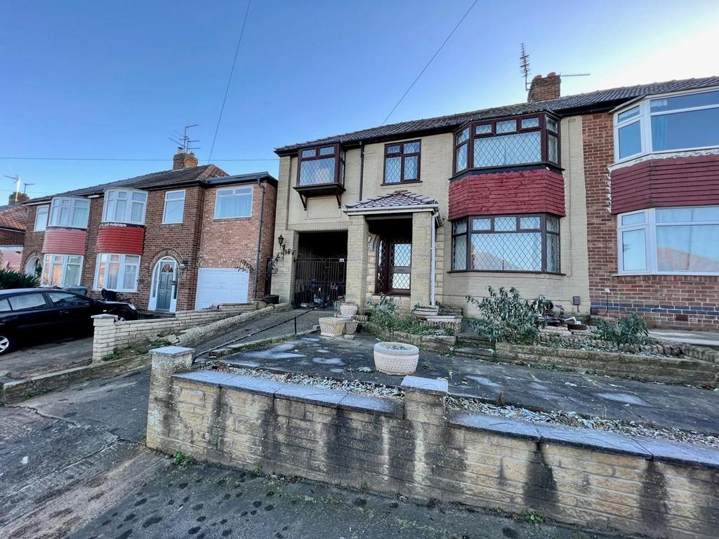 Newland Park Drive, York 7 bed house £3,791 pcm (£875 pw)