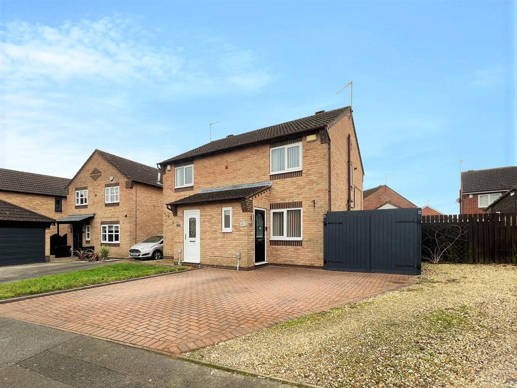Centurion Way, Brough 2 bed semidetached house £180,000