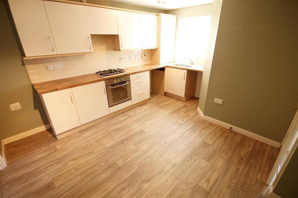 Open Plan Kitchen and Dining Room