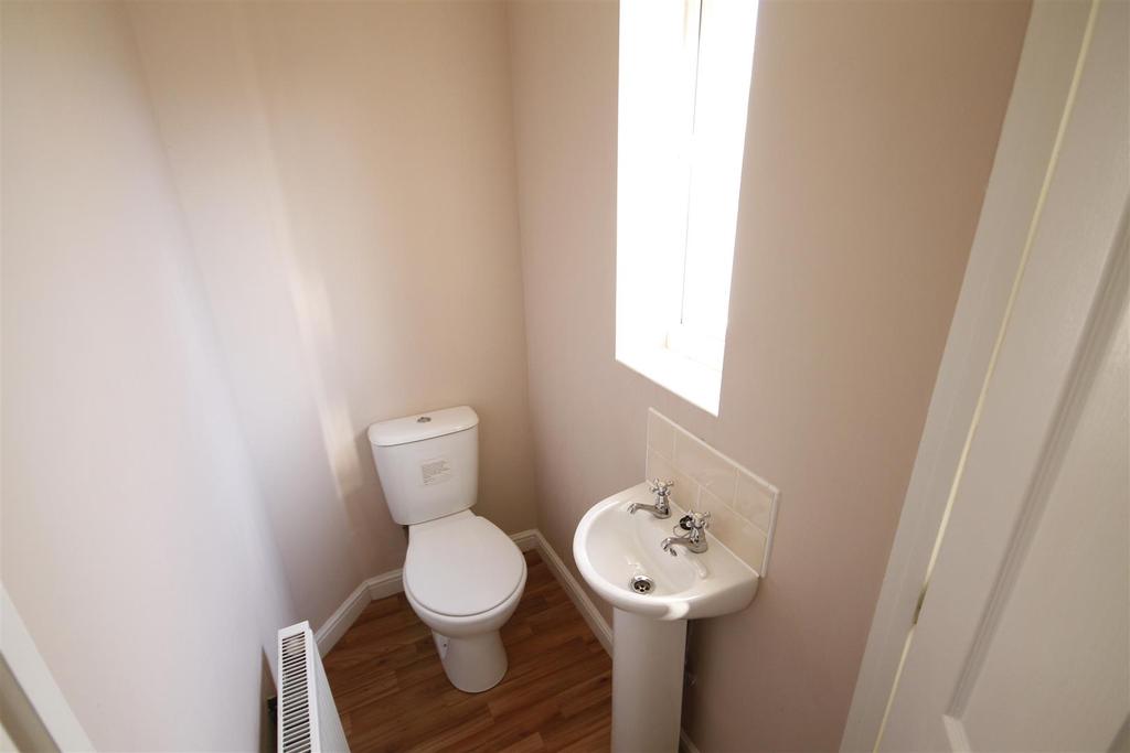 Cloakroom/WC