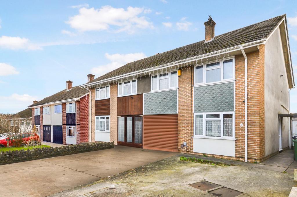 Kings Head Lane, Uplands, Bristol, BS13 4 bed semidetached house for