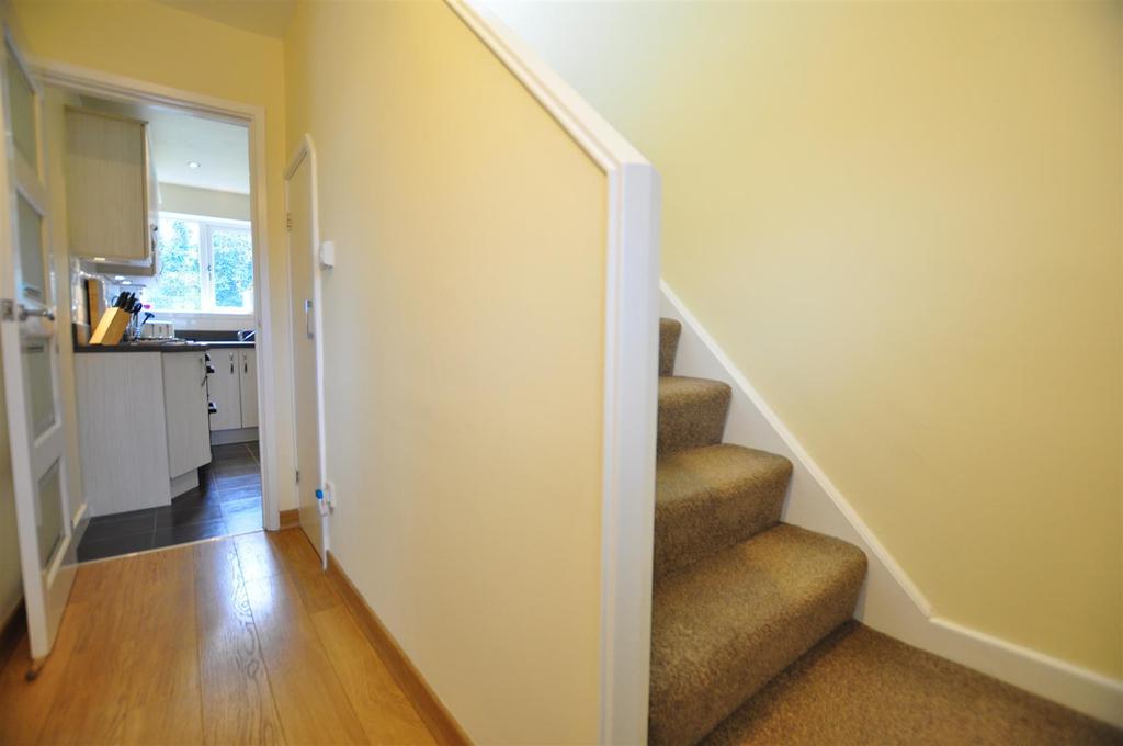 Howley Grange Road, Halesowen 2 bed semidetached house £230,000