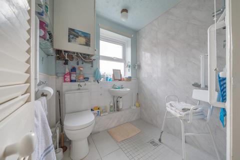 43 The Crescent, Netherton, Wakefield, WF4 4ND