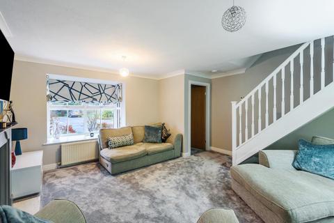 10 Walton Chase, Thorp Arch, Wetherby, LS23 7RA