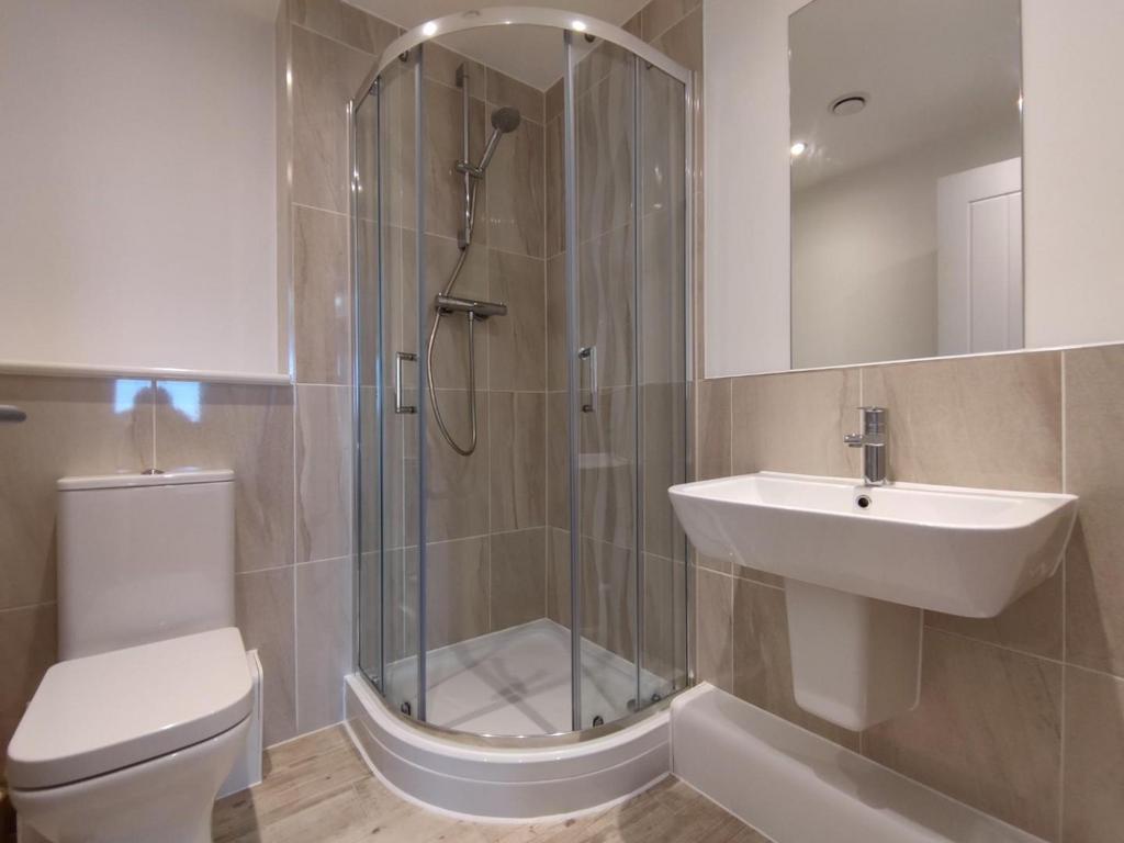 Bedroom 1 En-Suite