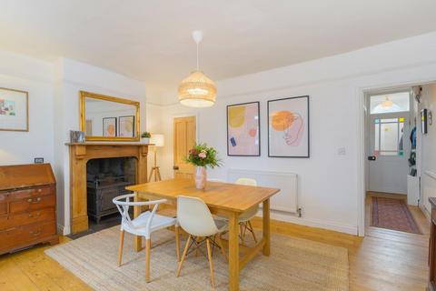 1 Rosebery Avenue, Bristol, BS2 9TW