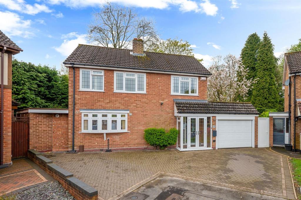 Berkswell Close, Solihull 3 bed detached house for sale £550,000