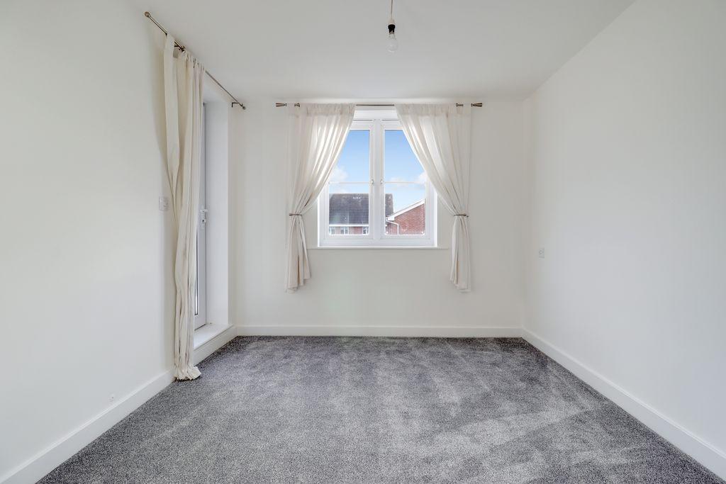 Bedroom 1 (Double)