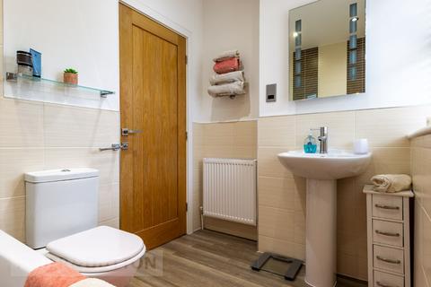 3 Friarmere Dell Huddersfield Road, Delph, Oldham, OL3 5GN