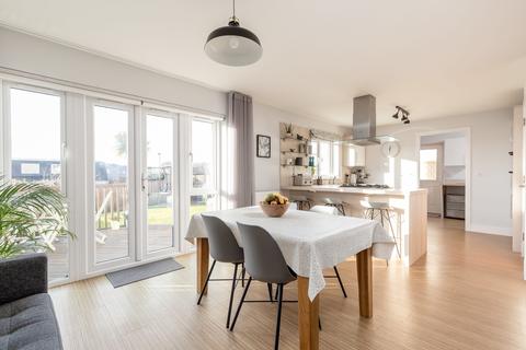 13 Catelbock Close, Kirkliston, EH29 9FF