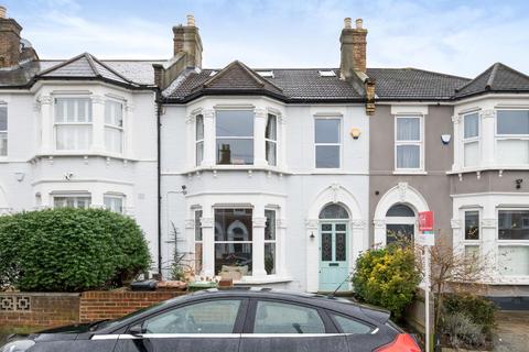 88 Fordel Road, London, SE6 1XR
