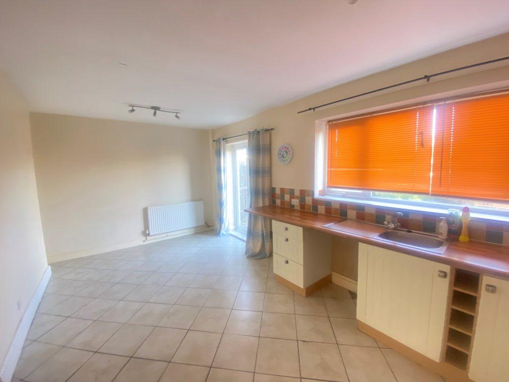 Vineyard Road, Newport 3 bed semidetached house for sale £240,000