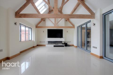 4 bedroom detached house to rent, 113 London Road, Derby