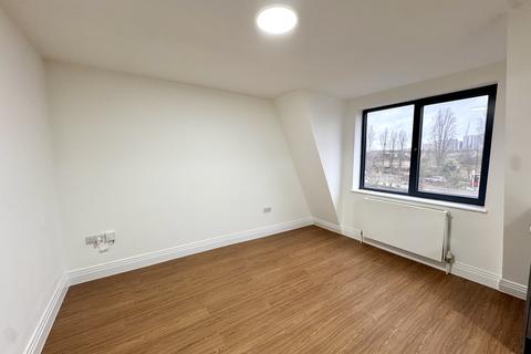 2 bedroom apartment to rent, Barge Drive, Southall, Greater London, UB2