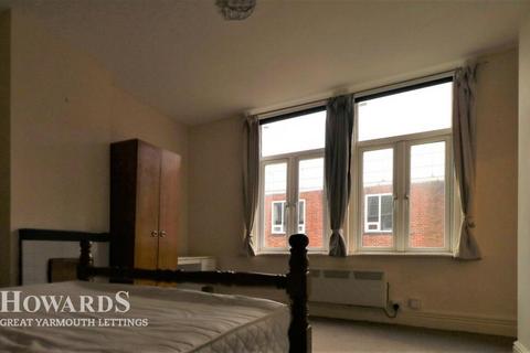 1 bedroom flat to rent, Deneside, Great yarmouth