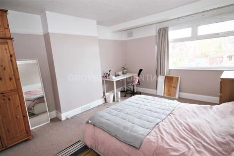 223 South Lane, New Malden, KT3 5EW