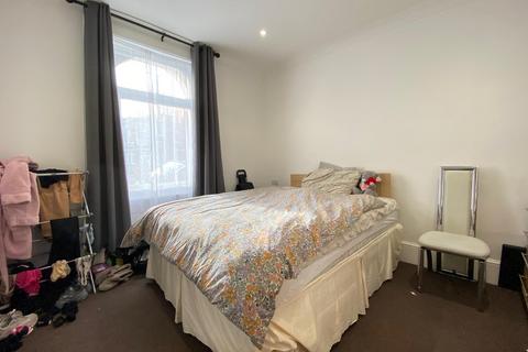 5 bedroom house share to rent - Saunders Street, Gillingham ME7 1HY