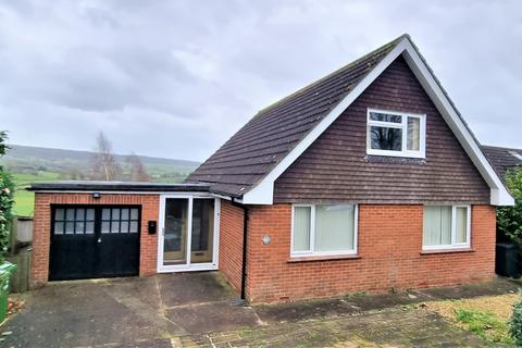 45 Oak Close, Ottery St Mary, EX11 1BB