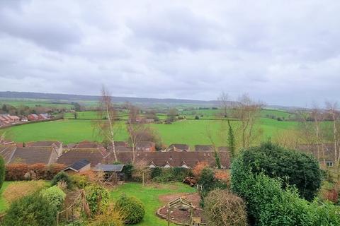 45 Oak Close, Ottery St Mary, EX11 1BB