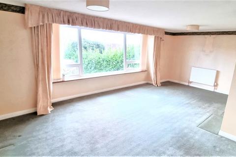 45 Oak Close, Ottery St Mary, EX11 1BB