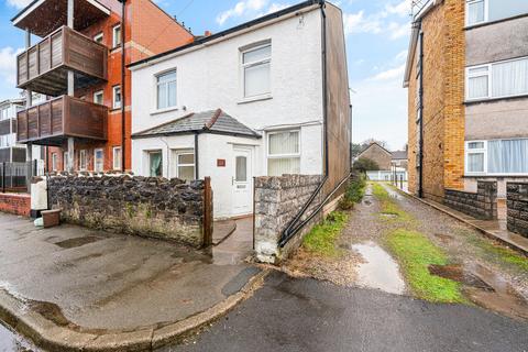 2 bedroom semi-detached house to rent, Conybeare Road, Canton