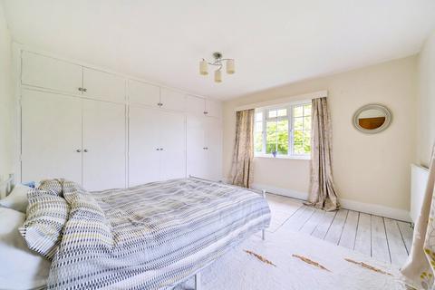 3 bedroom detached house for sale, Horne Road, Shepperton, TW17