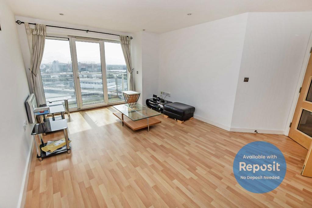 Imperial Point, The Quays, Salford... 2 bed flat £1,300 pcm (£300 pw)