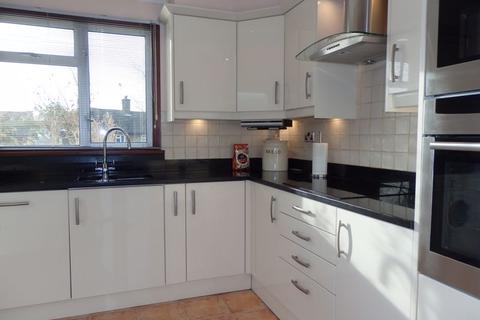 3 bedroom property with land for sale, Radstock Way, Redhill