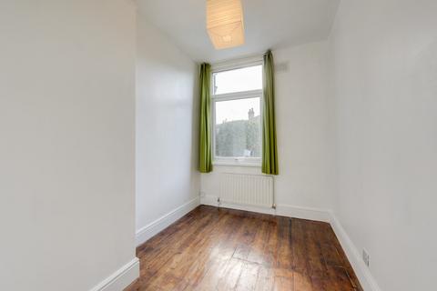 106a Mount Pleasant Road, London, SE13 6HX