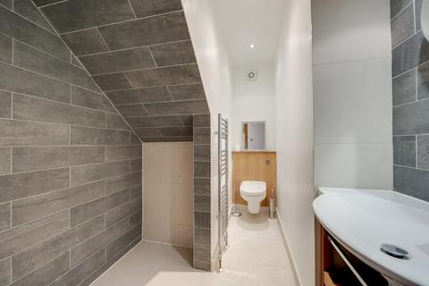 106a Mount Pleasant Road, London, SE13 6HX