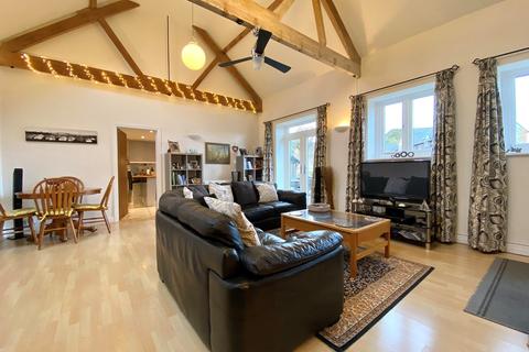 4 bedroom barn conversion for sale - Littleworth, Oxfordshire, SN7