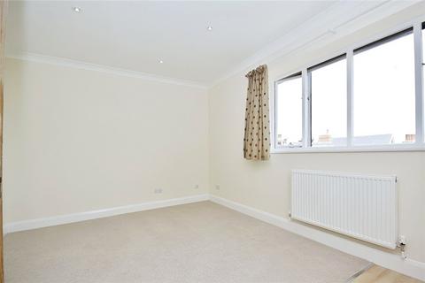 2 bedroom apartment to rent, Farnham Road, Guildford, Surrey, GU2