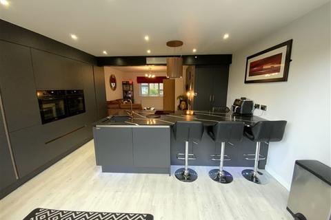 19 Ashpool Fold, Woodhouse, Sheffield, S13 7DZ