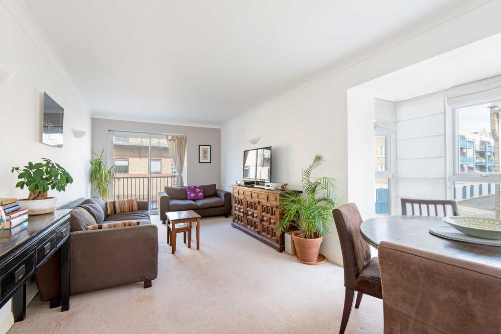 Lockview Court, E14 3 bed apartment £795,000