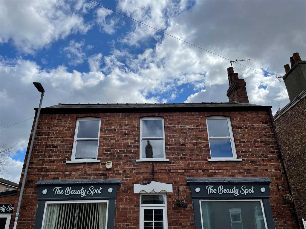 Chapmangate, Pocklington 1 bed flat £475 pcm (£110 pw)