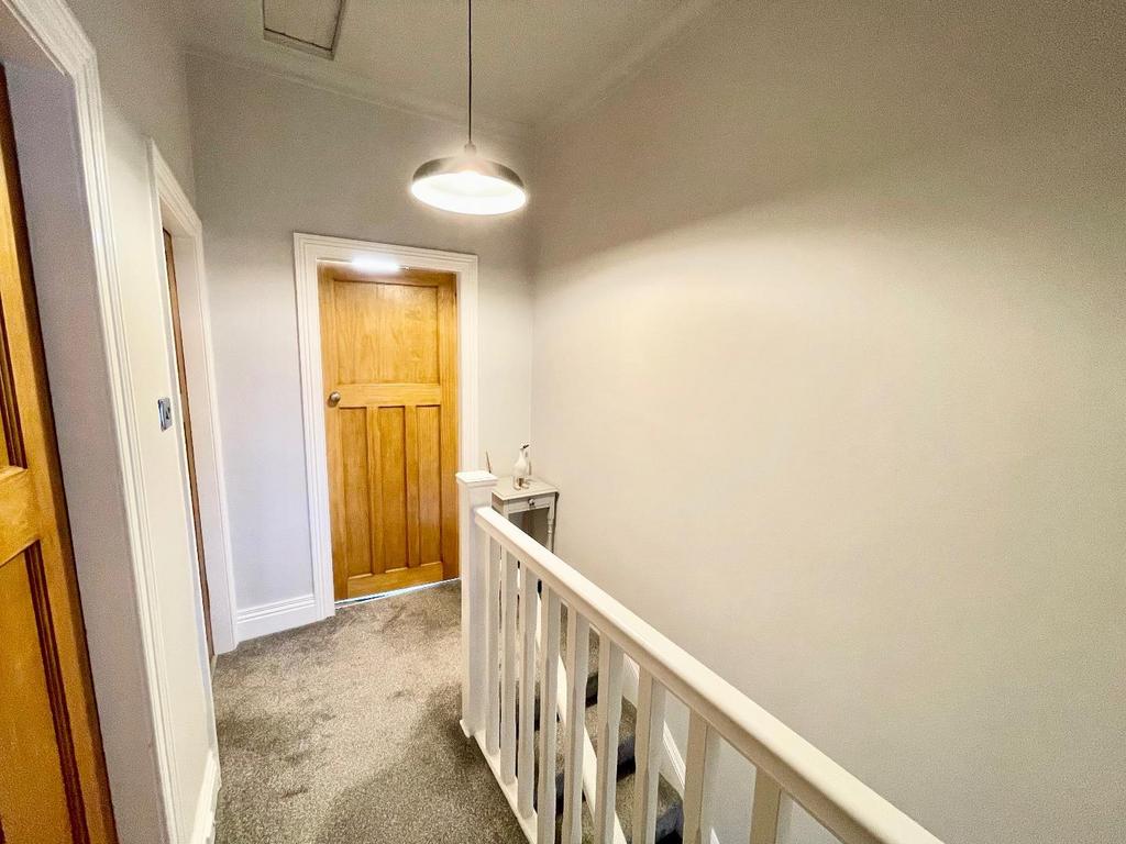 To the first floor landing
