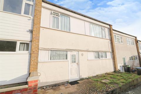 300 Northbrooks, Harlow, CM19 4DW
