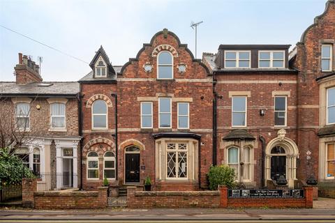 6 bedroom house for sale, Fulford Road, York, YO10 4BE
