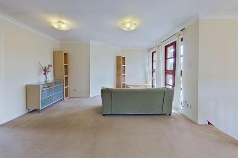 2 bedroom flat to rent, (MD) West Werberside, Edinburgh, EH4