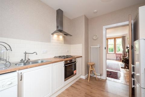 3 bedroom flat to rent, Learmonth Avenue, Edinburgh, EH4