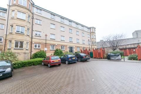 2 bedroom flat to rent, Easter Dalry Road, Edinburgh, EH11