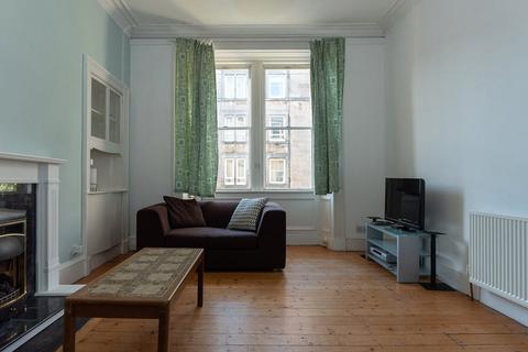 1 bedroom flat to rent, (1f1) Cathcart Place, Edinburgh, EH11