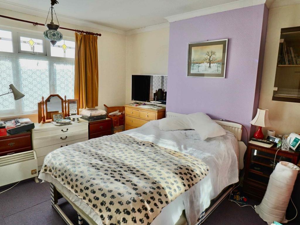 Bedroom.jpg