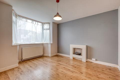3 bedroom semi-detached house for sale - Richmond Road, Rednal, Birmingham, B45 9UN