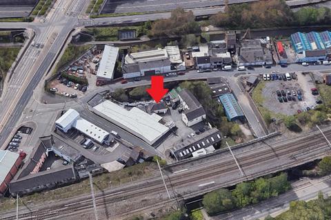 Industrial unit to rent - Unit 3 Kirklands Business Park, Oldmill Street, Stoke-on-Trent, ST4 2DH