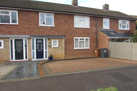 25 Barclay Crescent, Stevenage, SG1 3NB