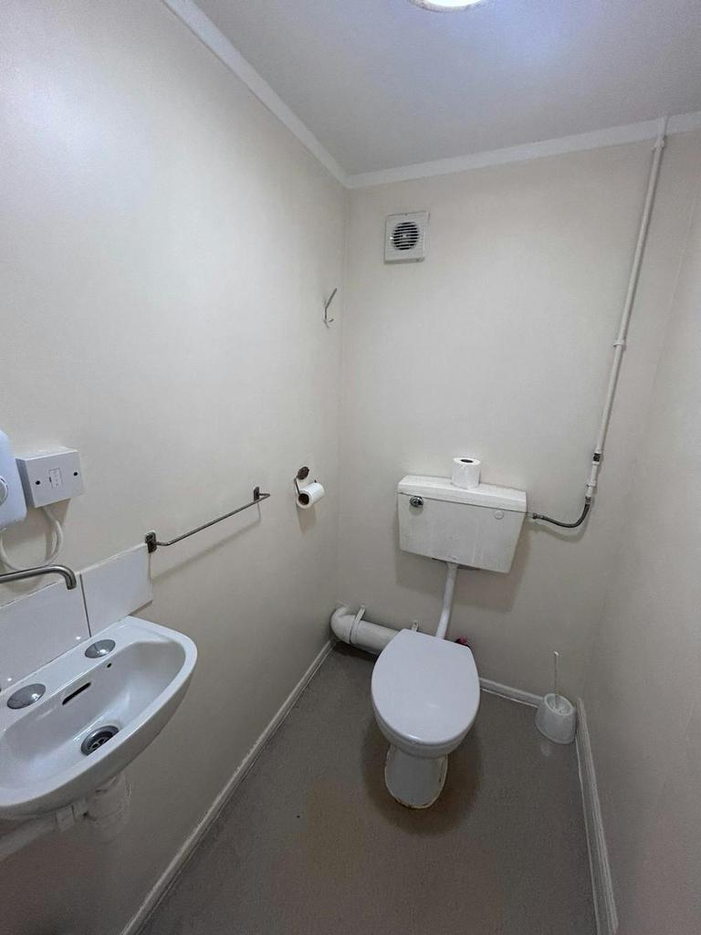 Image 40.jpg